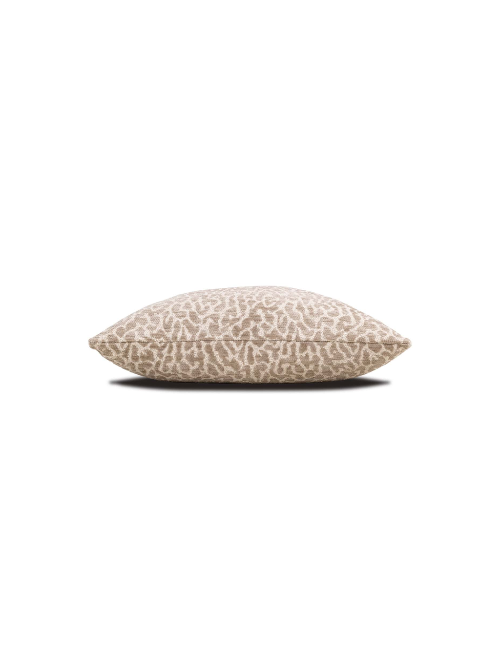 Coussin motif léopard beige