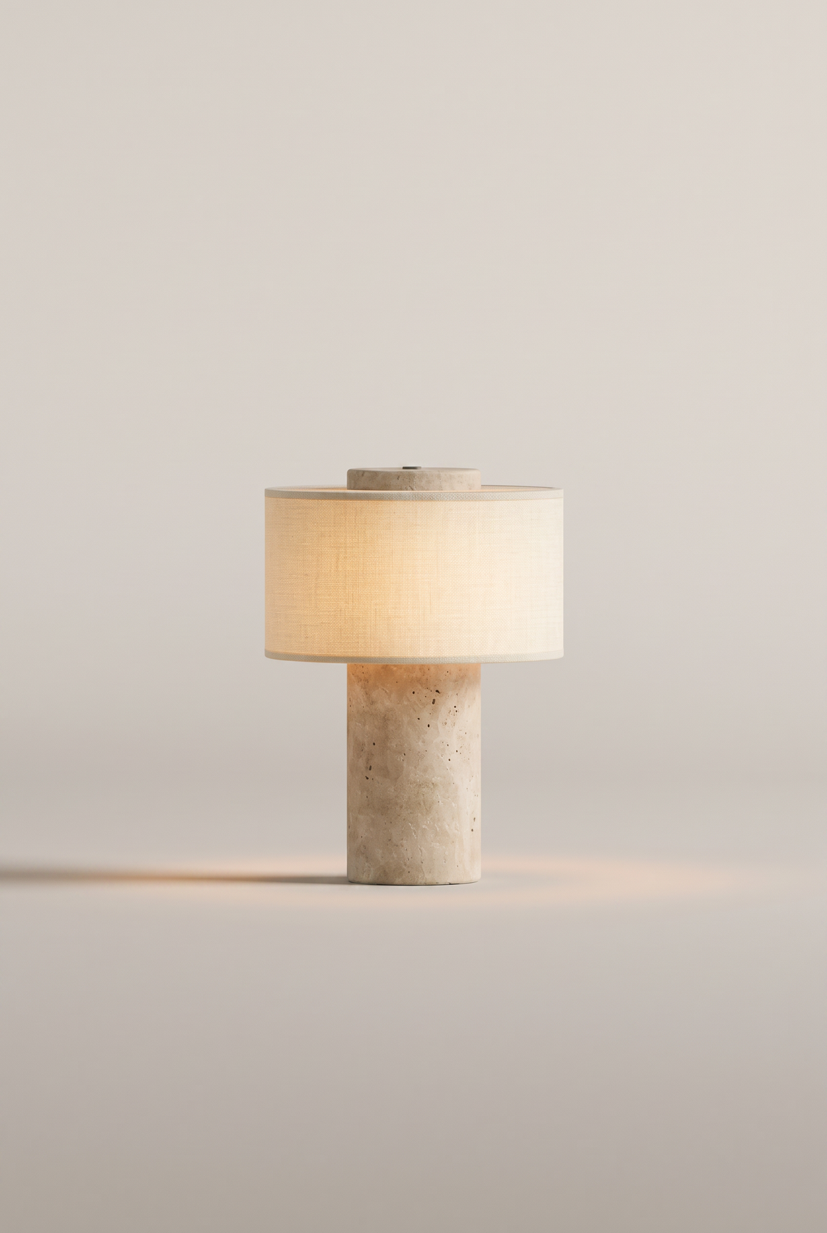 Lampe de table effet travertin