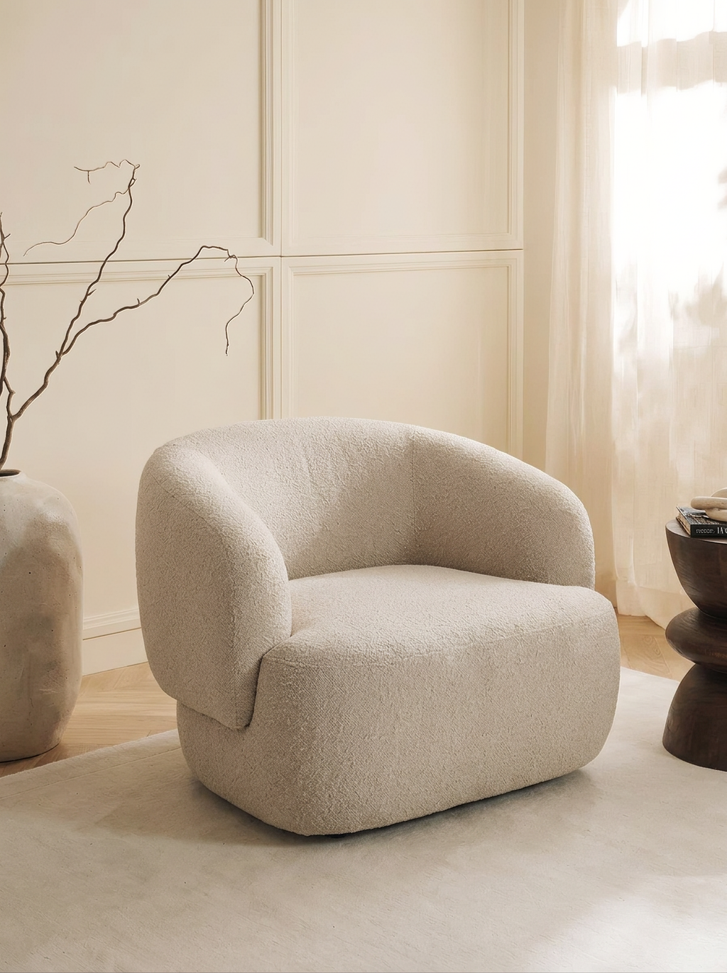 Fauteuil en tissu sand tweed et bois