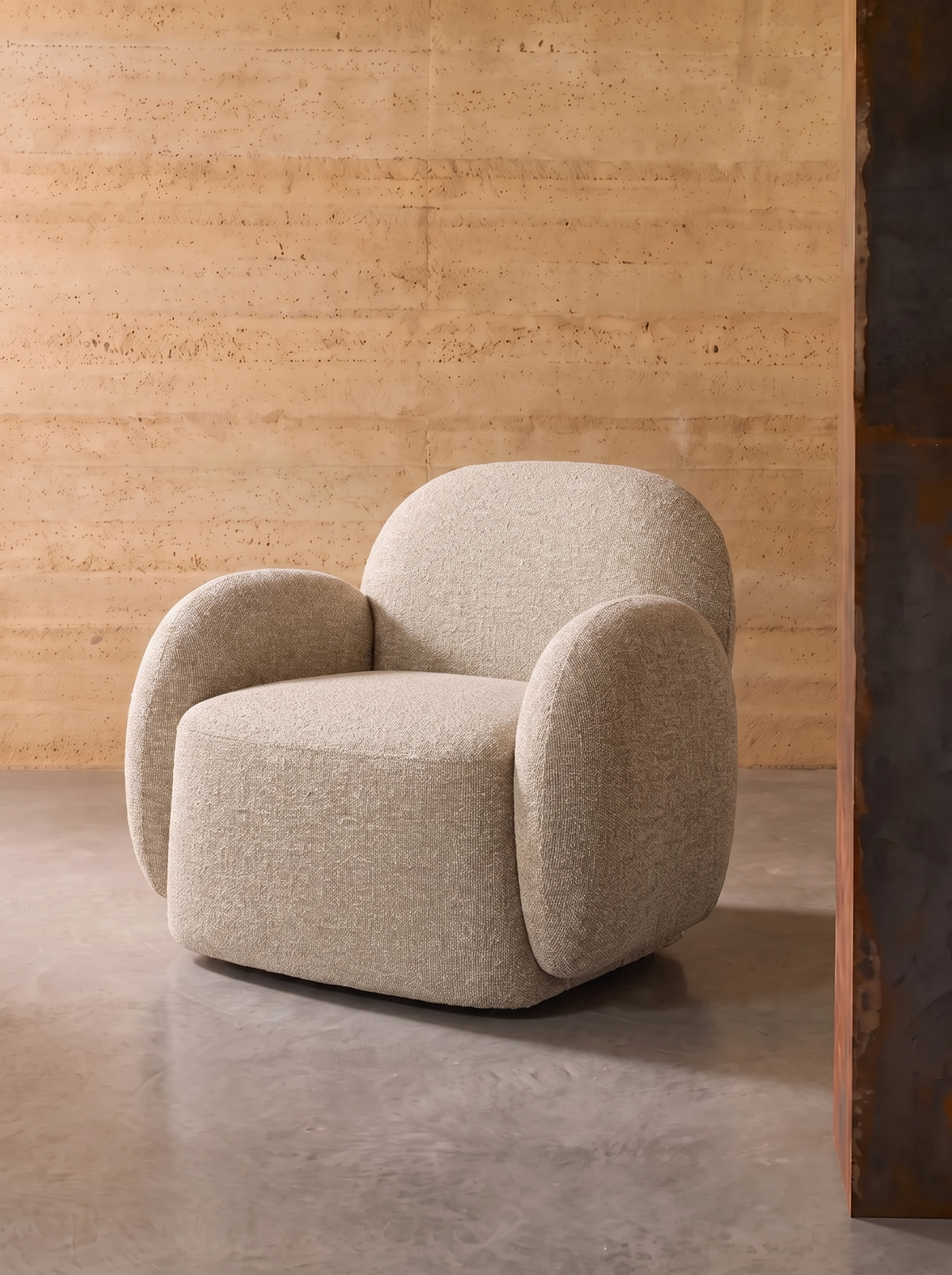 Fauteuil en tissu lodge beige et bois