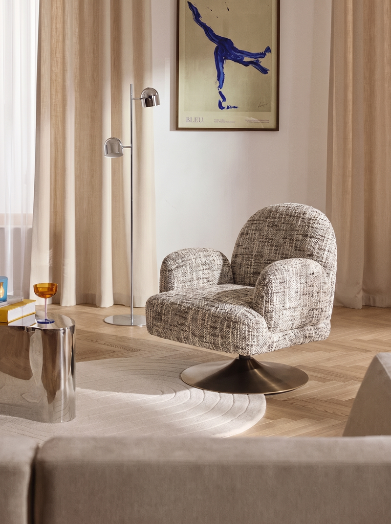 Swivel Armchair in Brown Omara Fabric and Wood