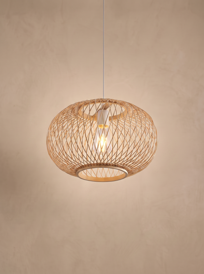 Suspension diffusante en rotin et acrylique
