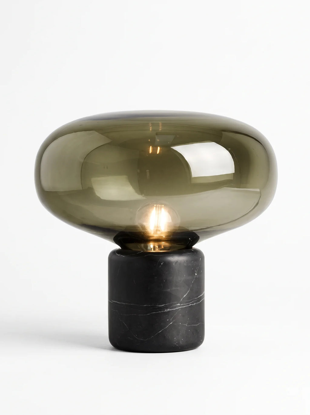 Lampe de table en verre soufflé et marbre