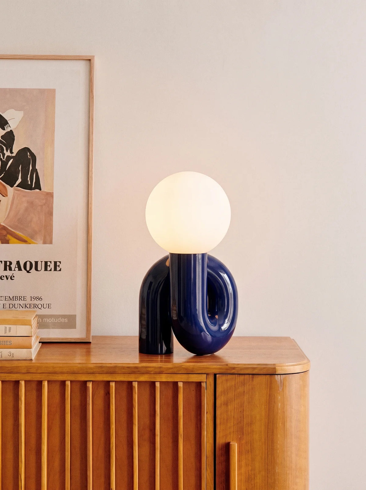 Lampe de table en céramique et verre opalin