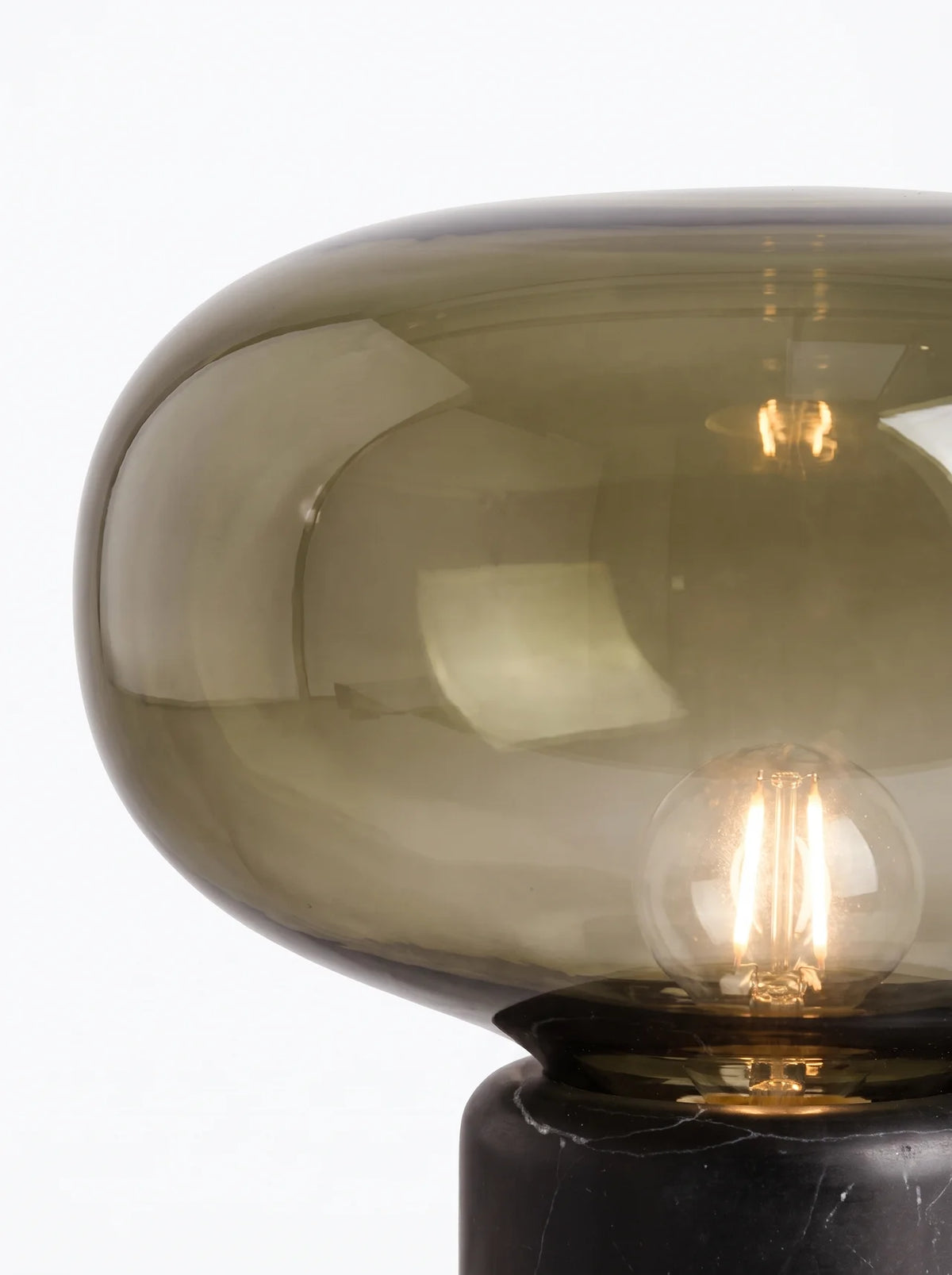 Lampe de table en verre soufflé et marbre