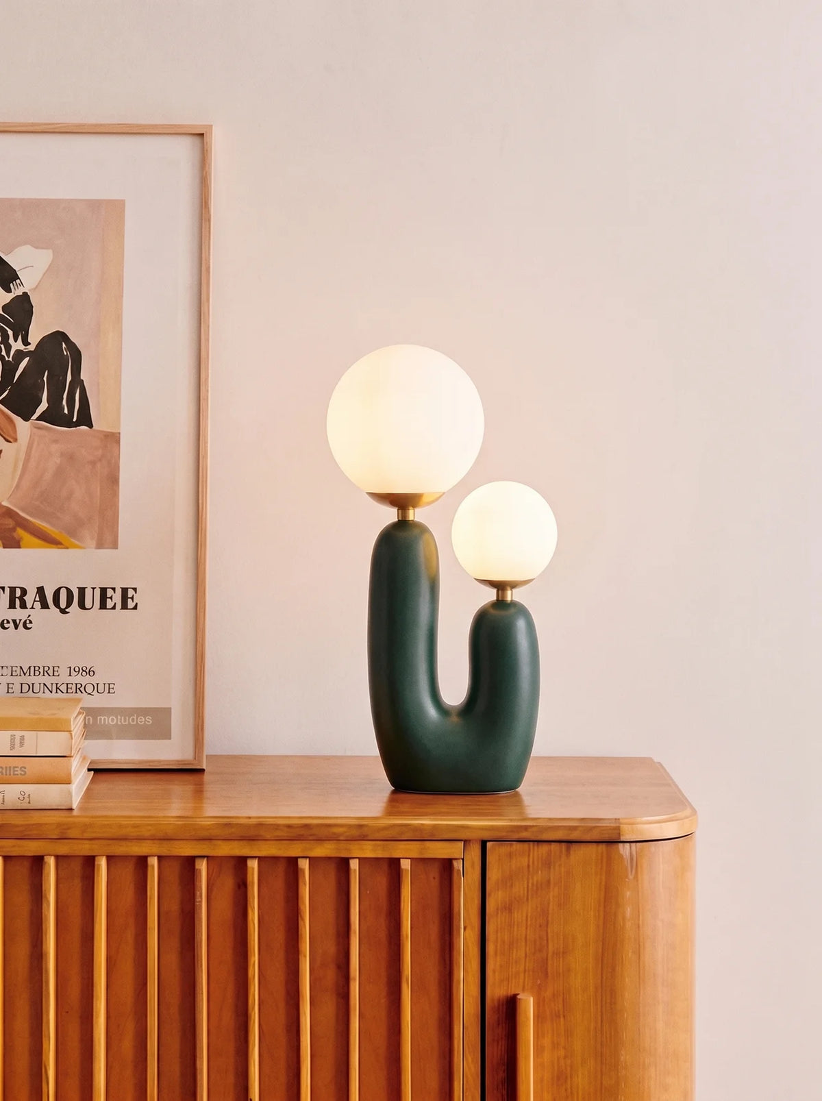Lampe de table en céramique et laiton